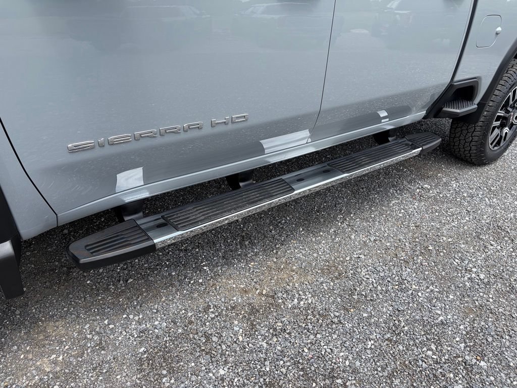 Used 2024 GMC Sierra 2500 SLE w/ SLE Value Package AWD/4WD image 15