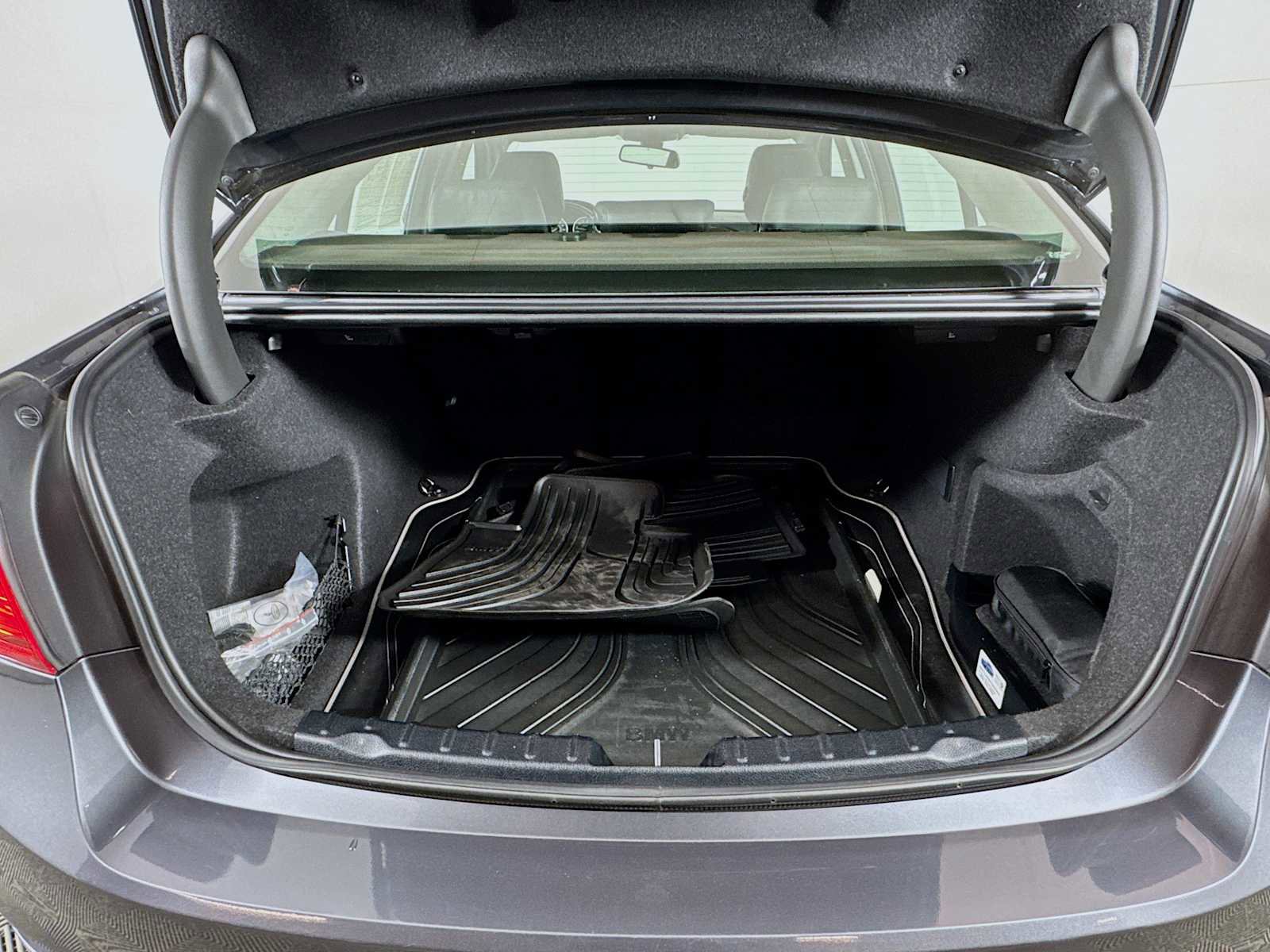 Used 2015 BMW 335i xDrive Sedan image 25