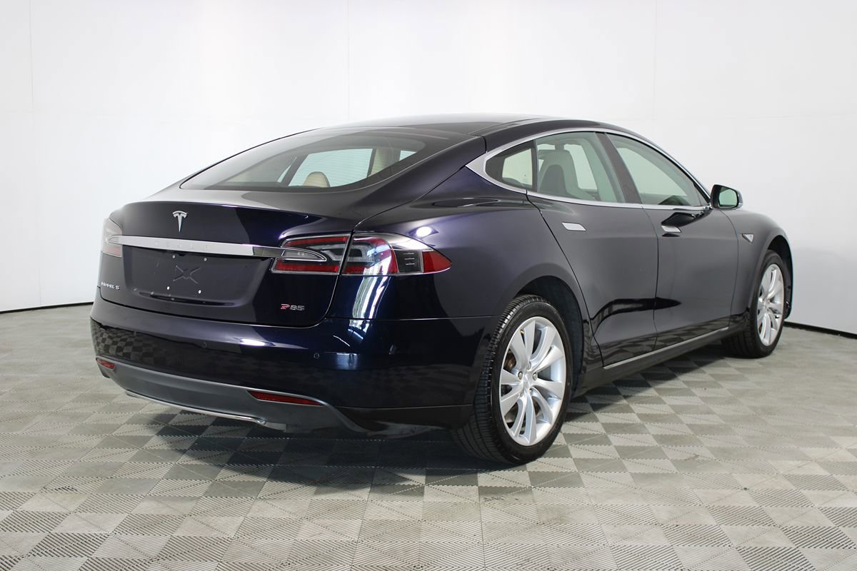 Used 2013 Tesla Model S Performance RWD image 78