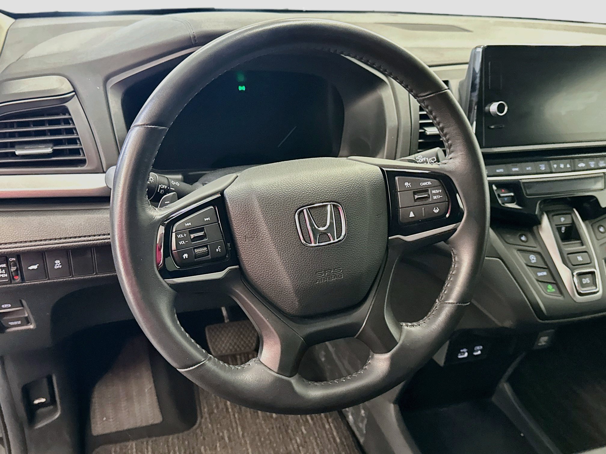 Used 2025 Honda Odyssey EX-L image 18