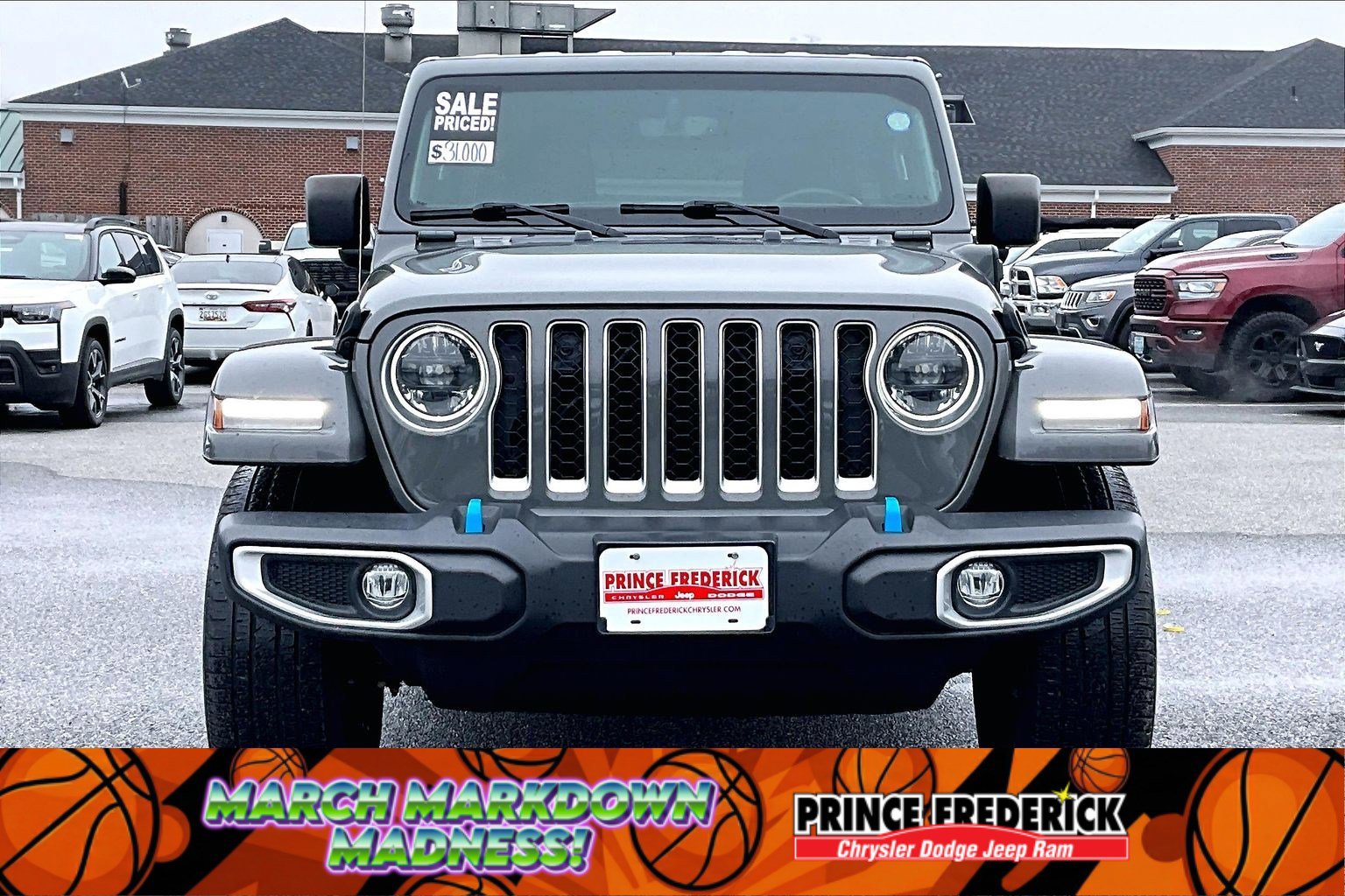 Used 2023 Jeep Wrangler Sahara w/ Cold Weather Group image 2