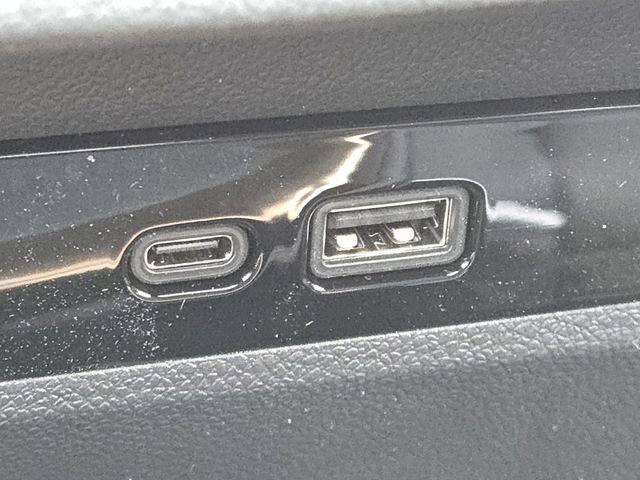 New 2026 Buick Enclave Avenir w/ Super Cruise Package image 9