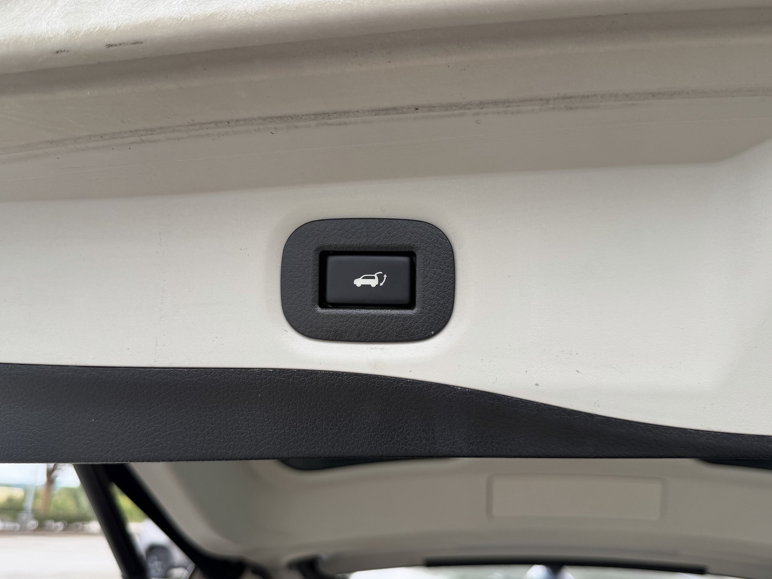 Used 2019 Nissan Rogue SL FWD image 30