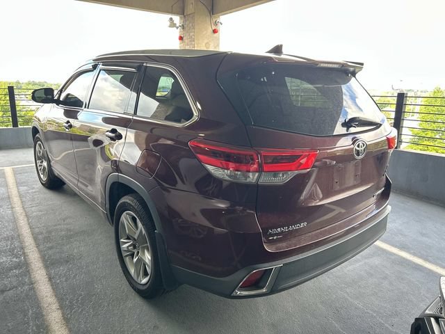 Used 2017 Toyota Highlander Limited w/ Carpet Mat Package AWD/4WD image 2