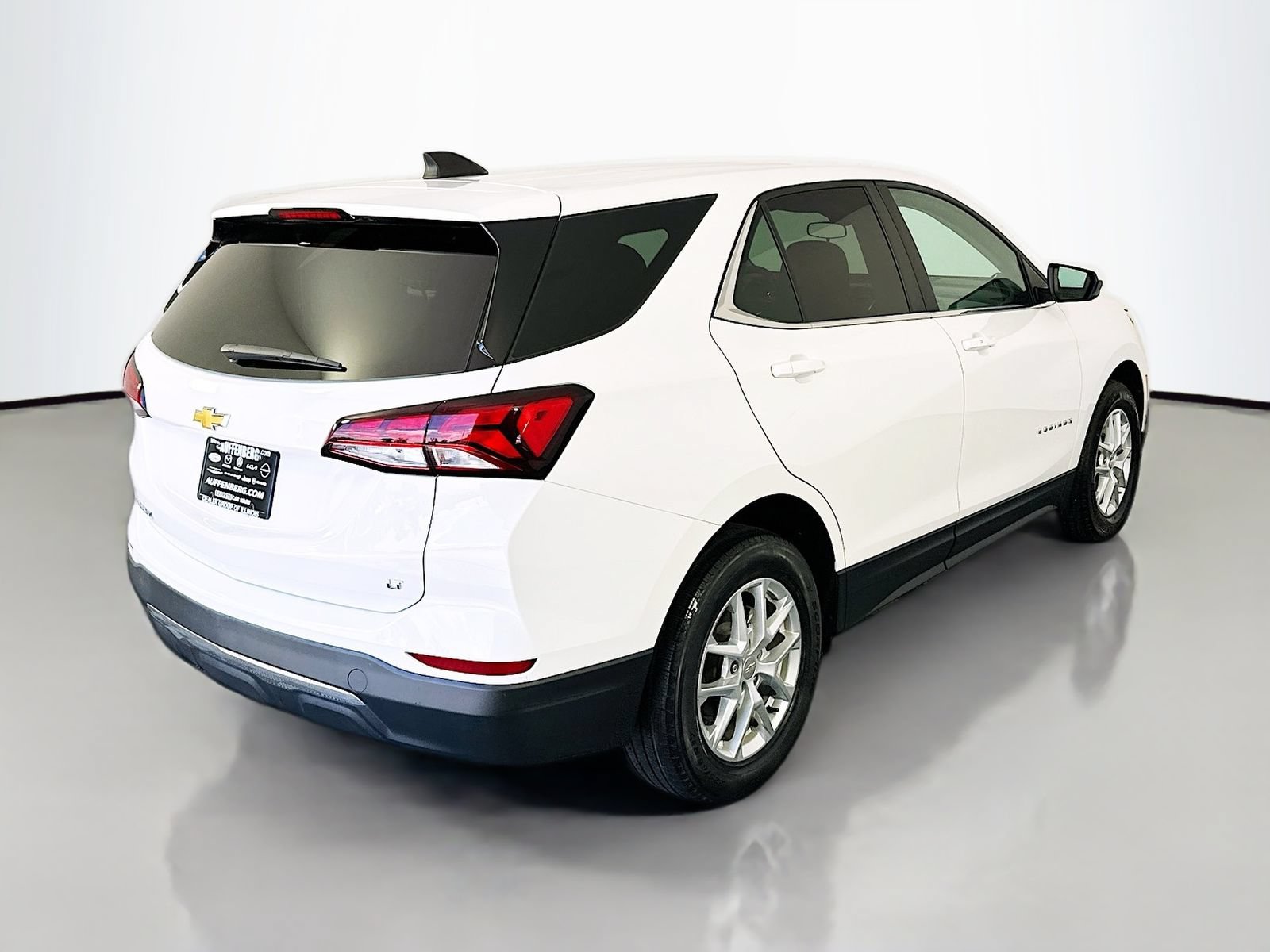 Used 2023 Chevrolet Equinox LT FWD image 7