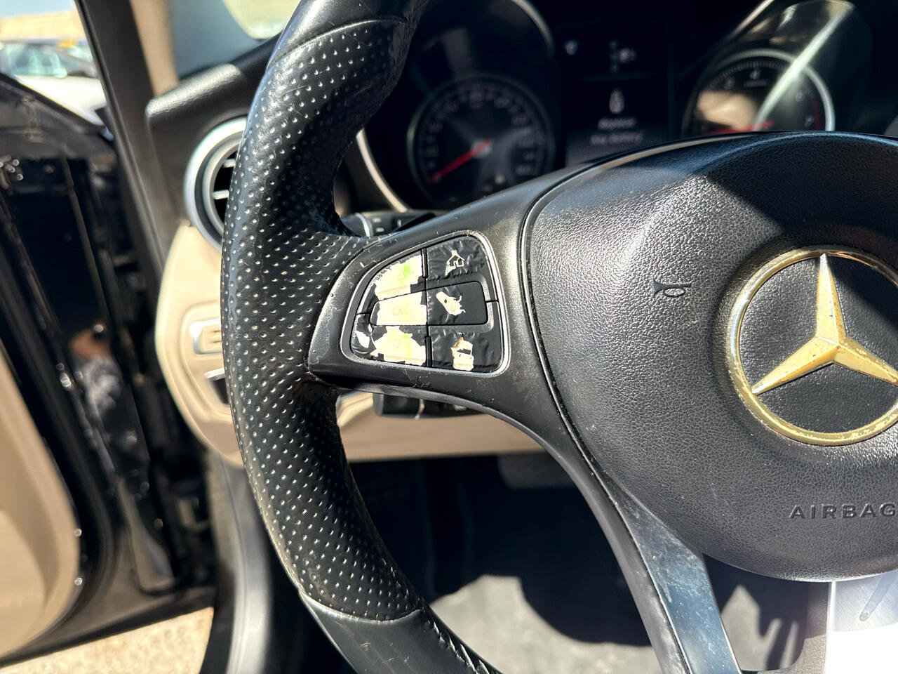 Used 2015 Mercedes-Benz C 300 4MATIC Sedan image 15