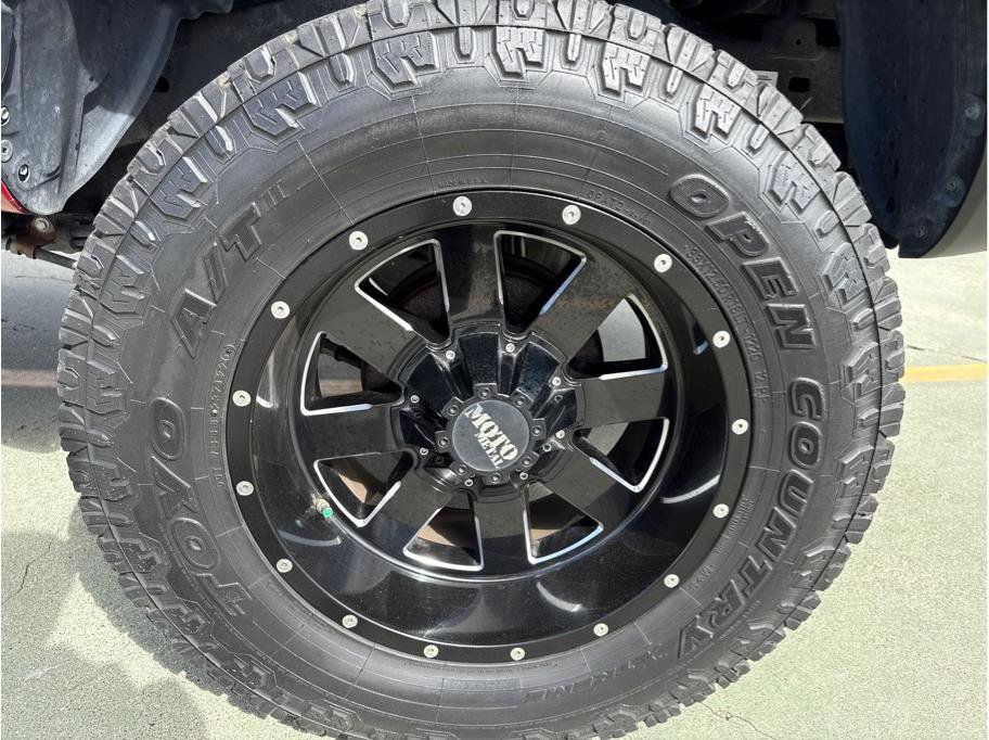 Used 2017 Toyota Tacoma TRD Off-Road image 11