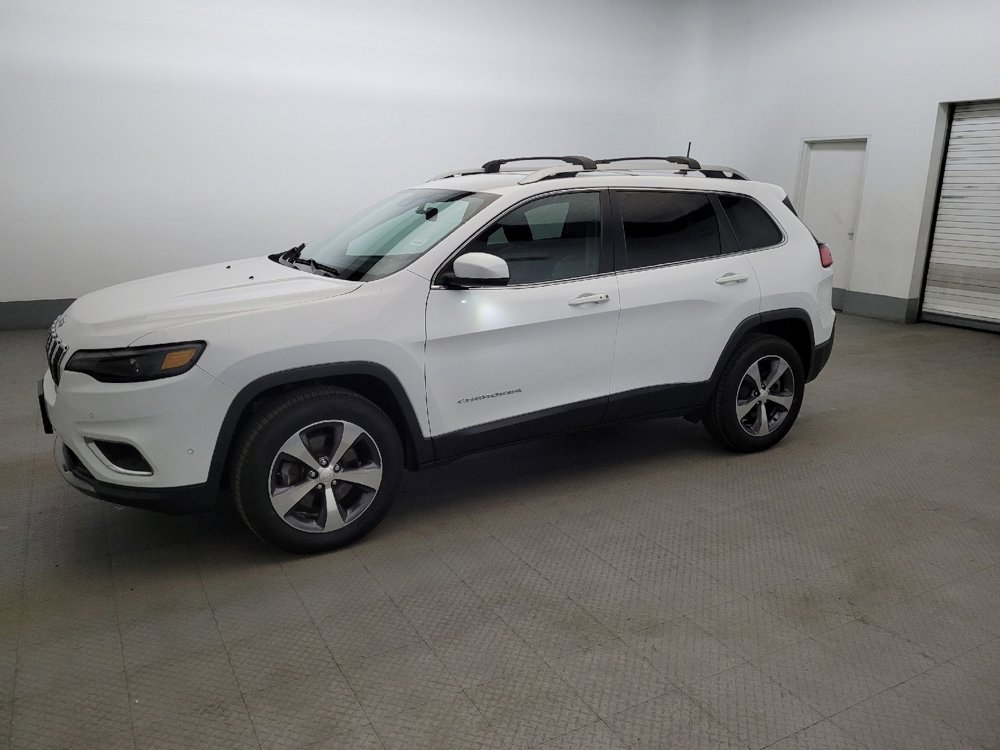 Used 2019 Jeep Cherokee Limited w/ Luxury Group AWD/4WD image 2