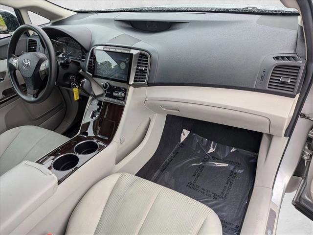 Used 2011 Toyota Venza FWD image 21