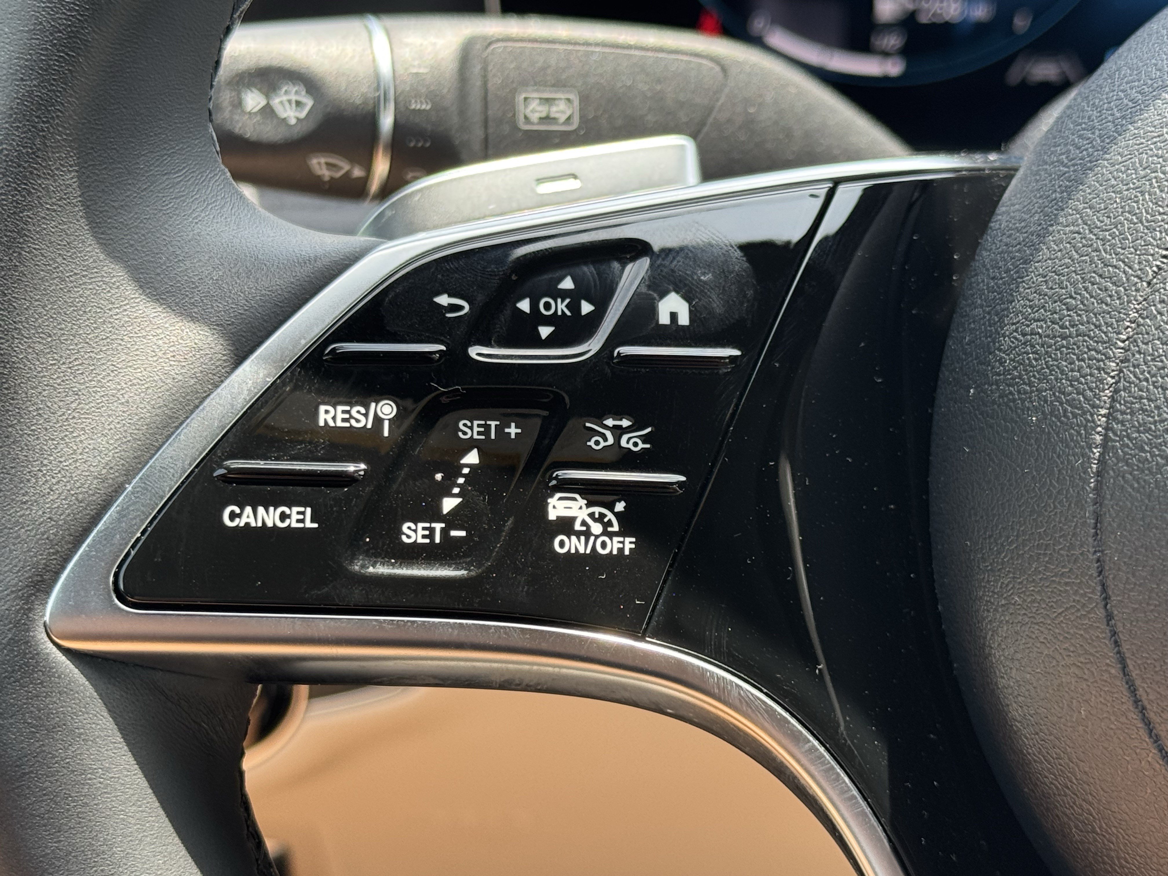 Used 2023 Mercedes-Benz E 450 4MATIC Sedan image 16