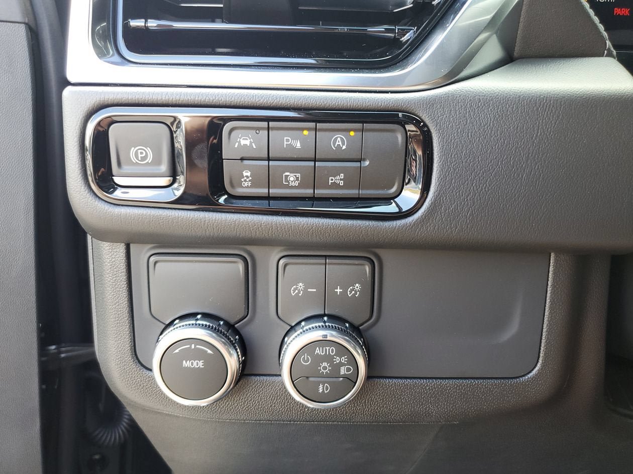 New 2026 GMC Yukon XL Denali RWD image 29