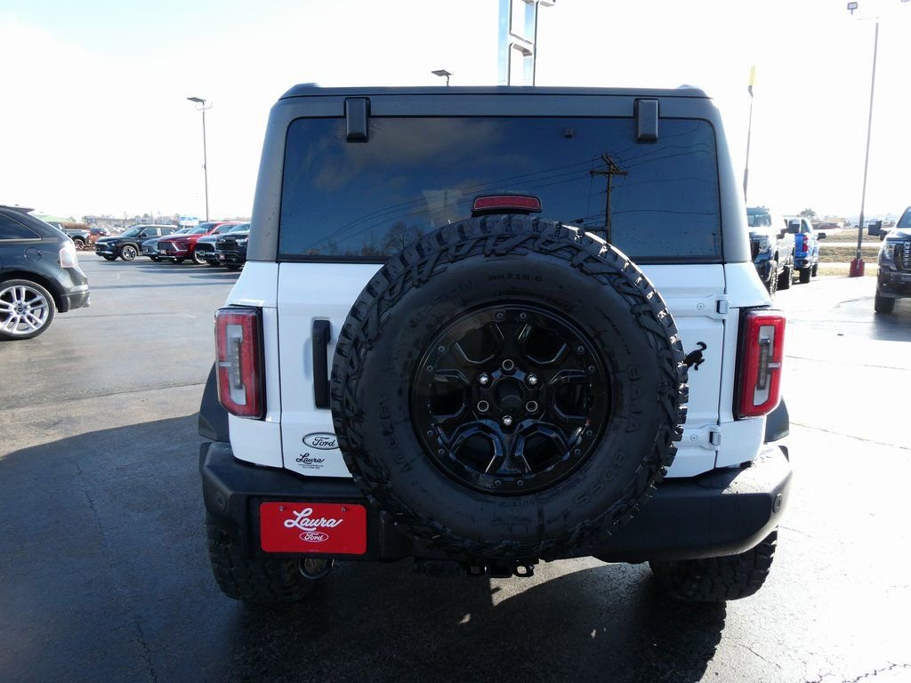 Used 2022 Ford Bronco Wildtrak image 6