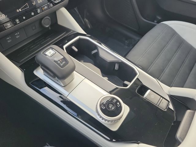 New 2026 Mitsubishi Outlander SE image 33