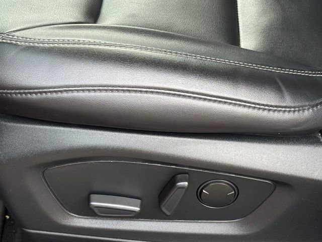 Certified 2023 Ford Explorer XLT w/ Equipment Group 202A image 7