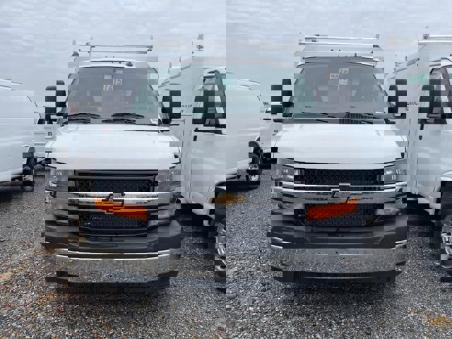 New 2025 Chevrolet Express 3500 w/ Power Convenience Package image 2