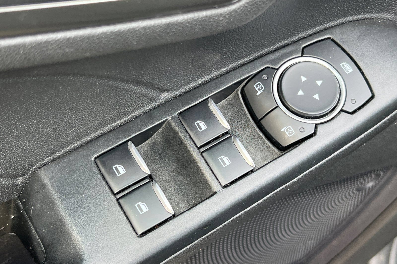 Used 2024 Ford Escape Active FWD image 12