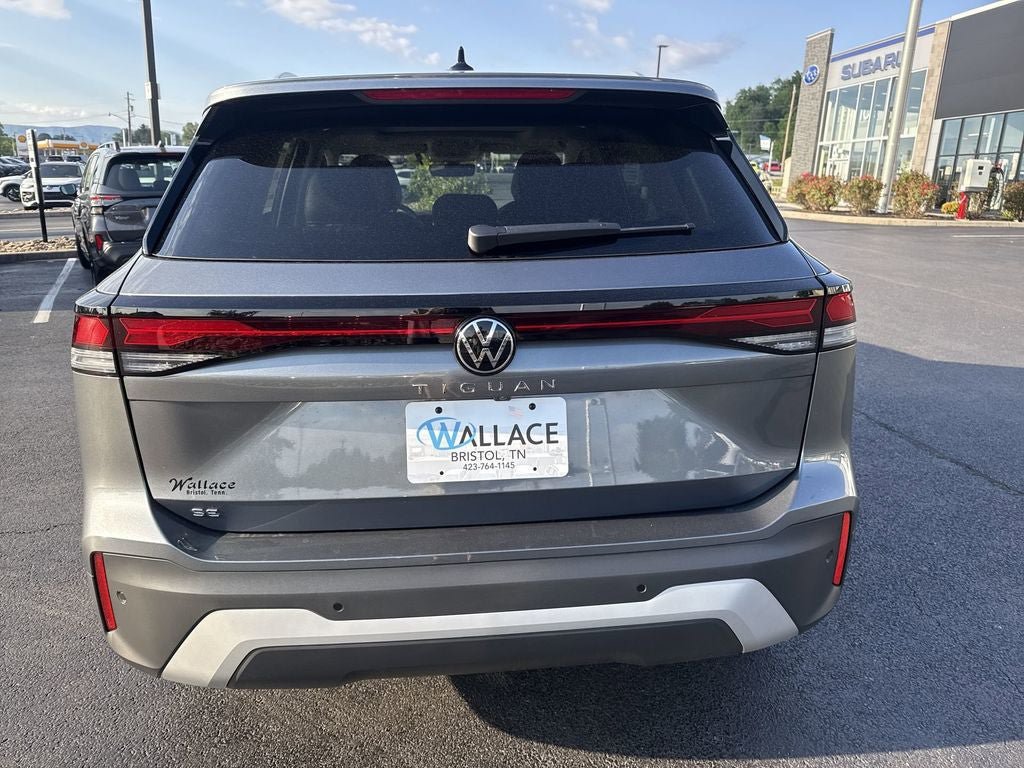 New 2026 Volkswagen Tiguan SE FWD image 5