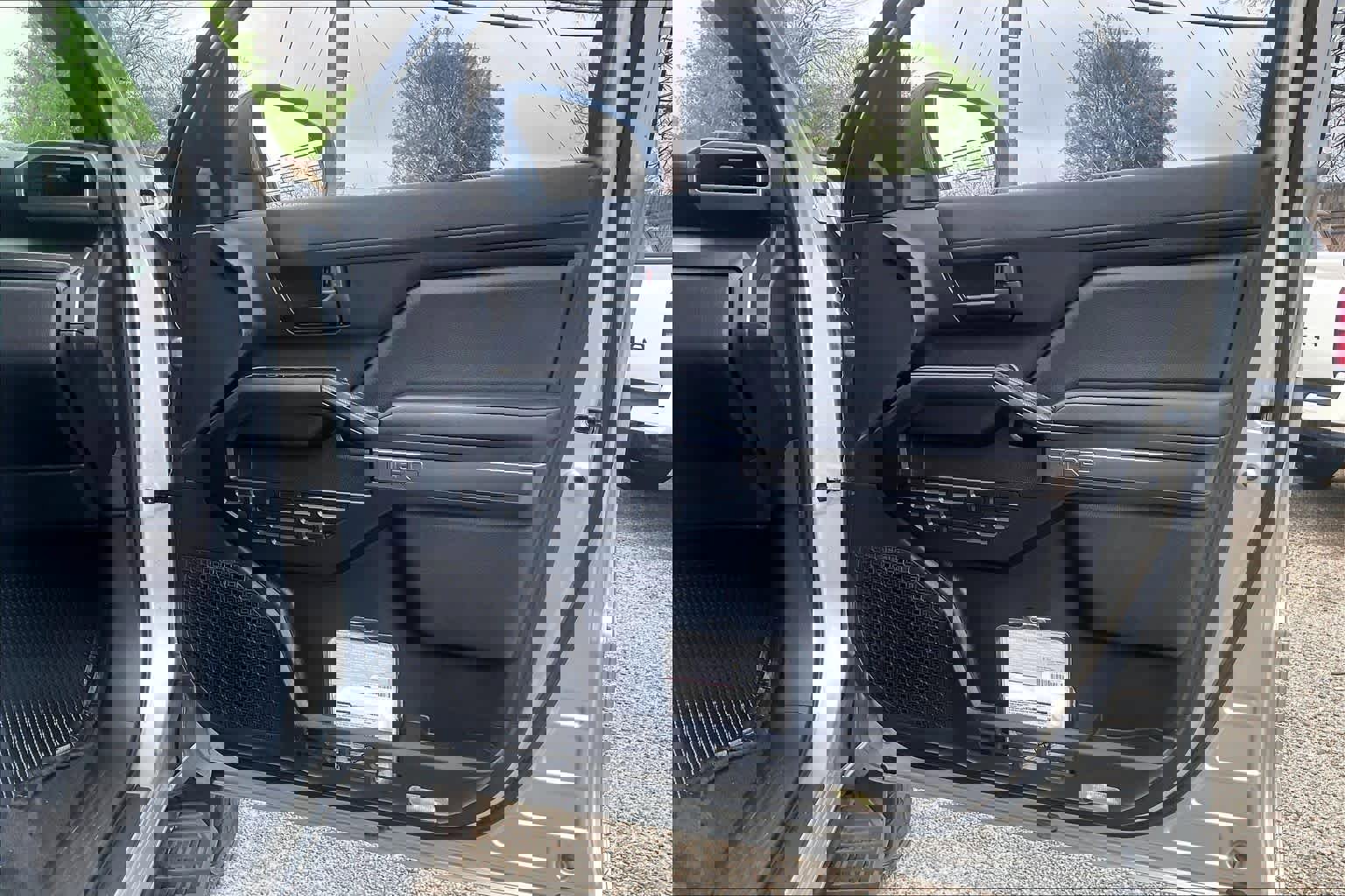 Used 2025 Toyota 4Runner TRD Off-Road image 22