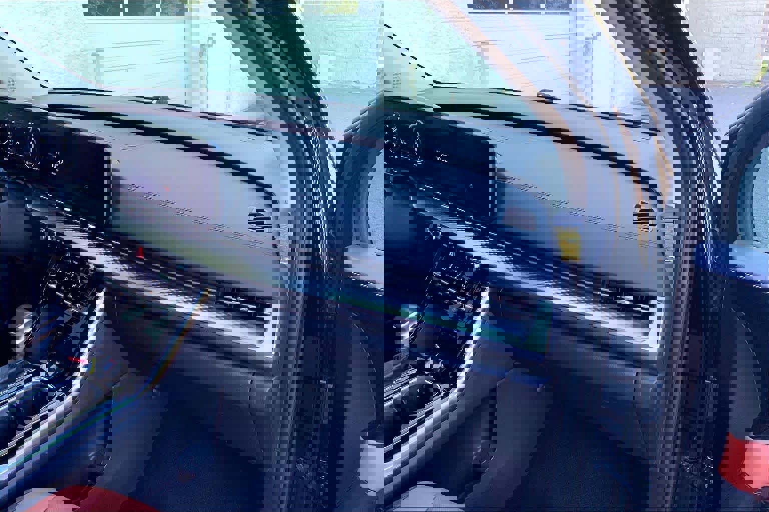 Used 2024 Kia Carnival SX Prestige image 19