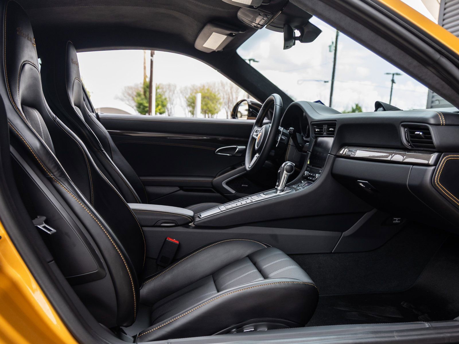 Used 2018 Porsche 911 Turbo S image 54