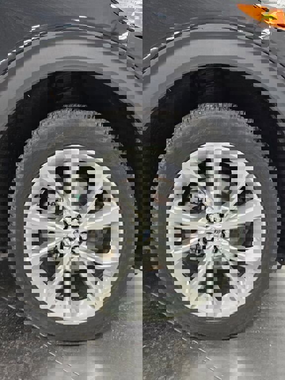 Used 2021 Ford Explorer Platinum w/ Equipment Group 601A image 13