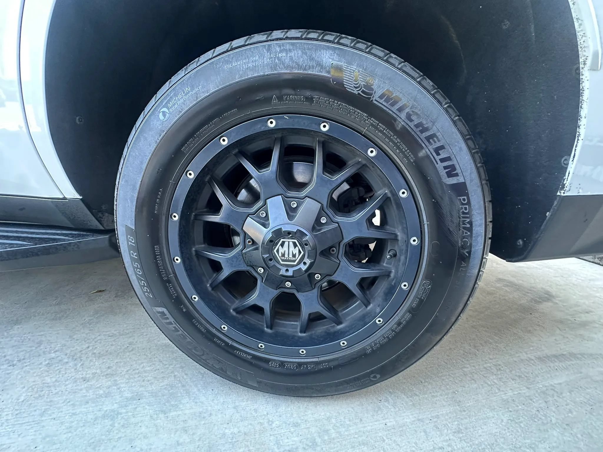 Used 2022 Chevrolet Tahoe LT RWD image 29