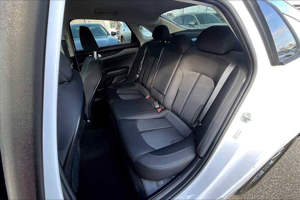 Used 2021 Kia K5 LXS image 34