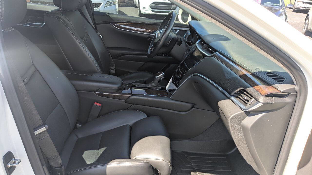 Used 2014 Cadillac XTS Premium AWD/4WD image 24