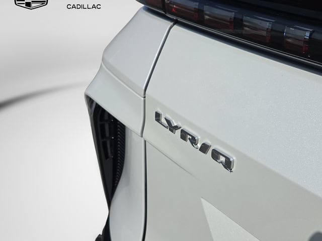 Used 2024 Cadillac Lyriq Luxury AWD/4WD image 46