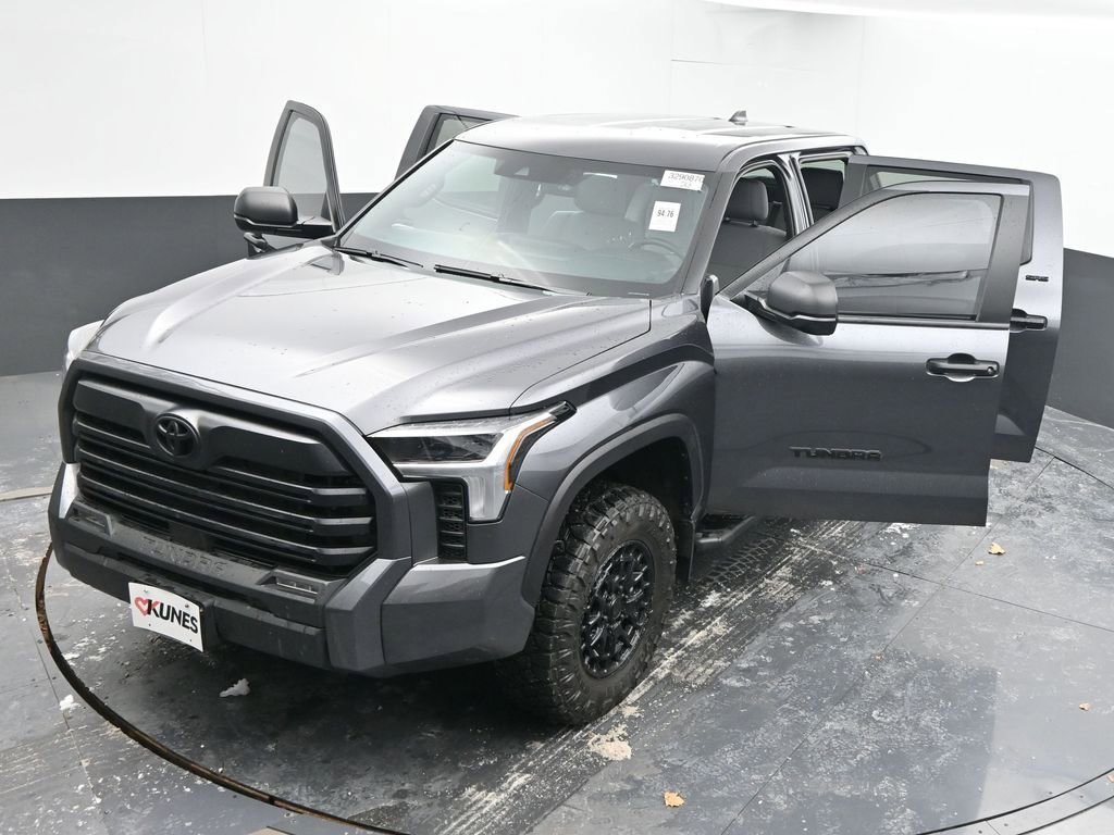 Used 2025 Toyota Tundra SR5 image 58