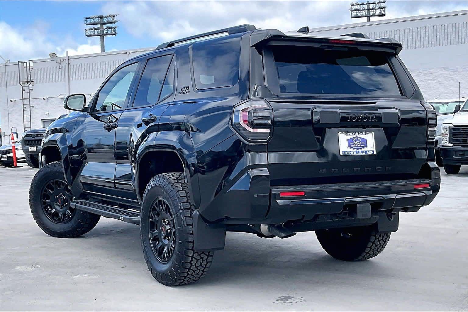 Used 2026 Toyota 4Runner TRD Sport RWD image 3