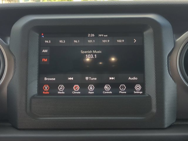 Used 2023 Jeep Gladiator Sport AWD/4WD image 19