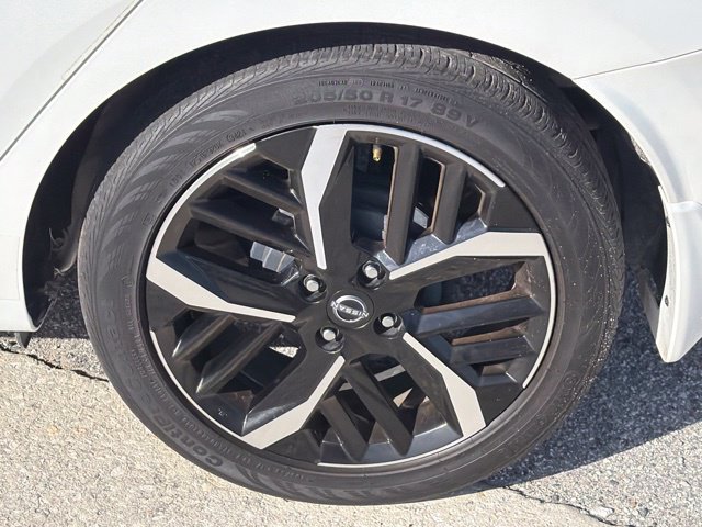 Used 2025 Nissan Versa SR w/ Trunk Package FWD image 16