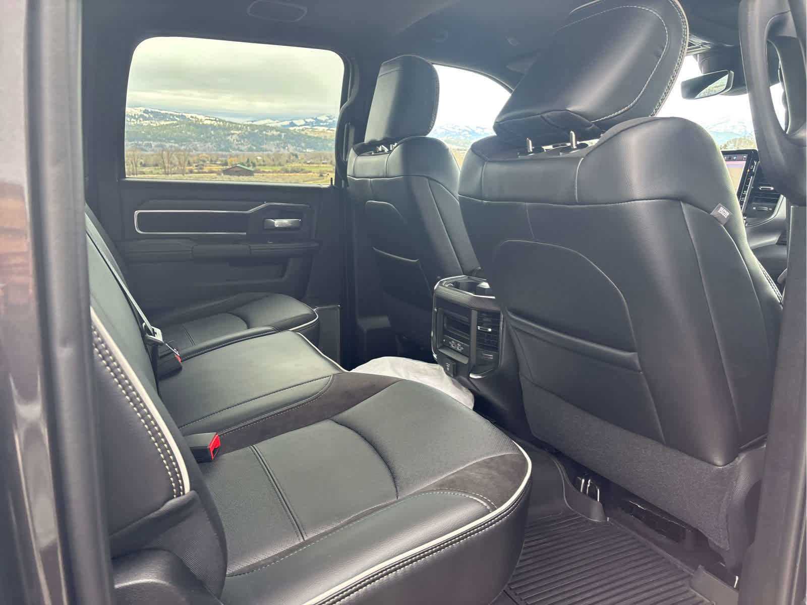 New 2025 RAM 3500 Laramie image 45