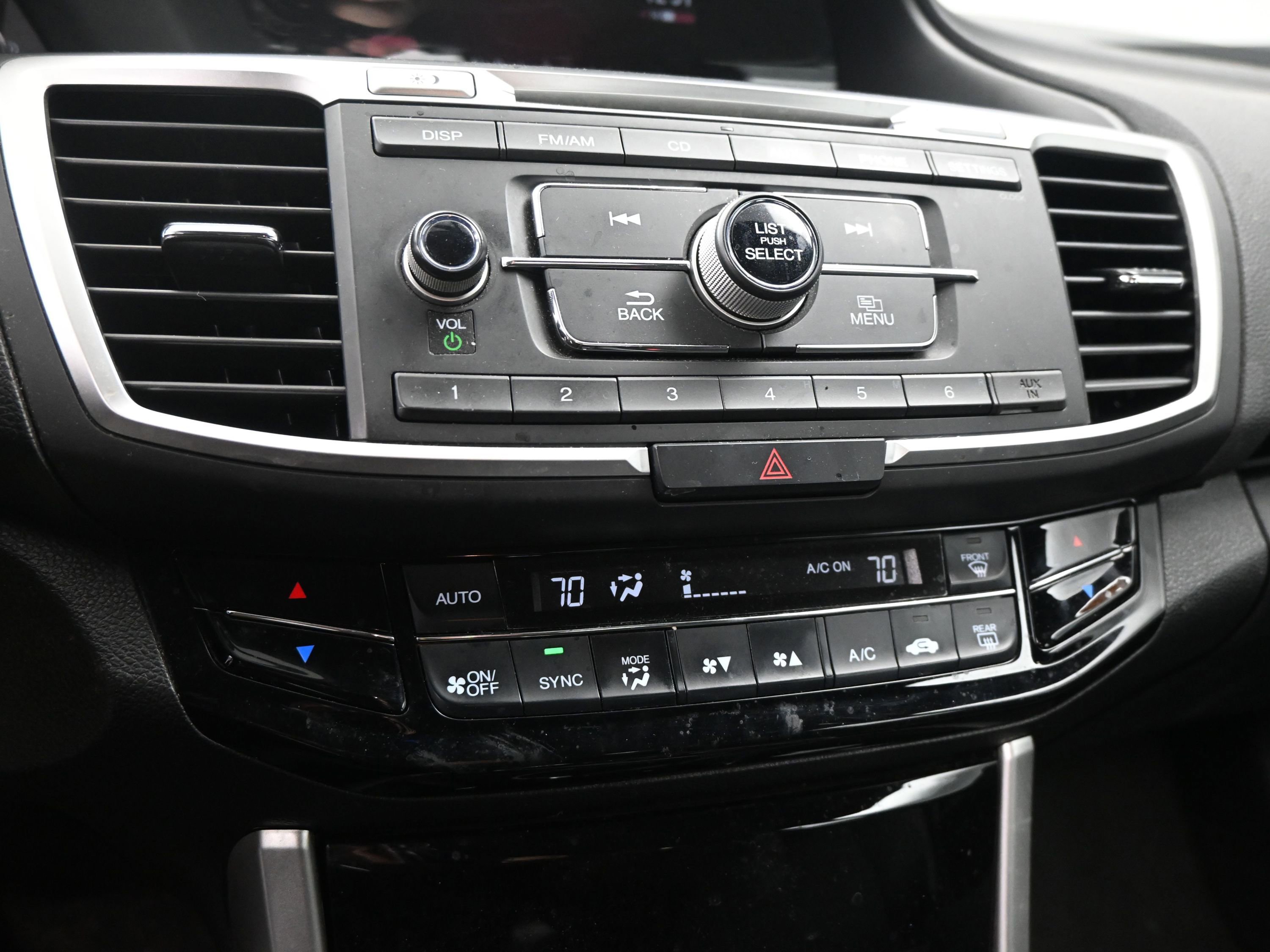 Used 2017 Honda Accord LX image 14