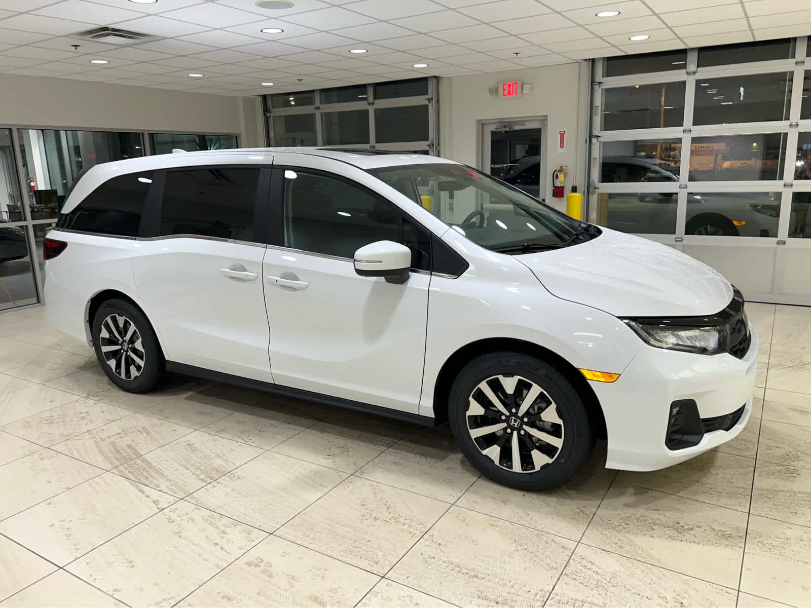 New 2026 Honda Odyssey EX-L image 1