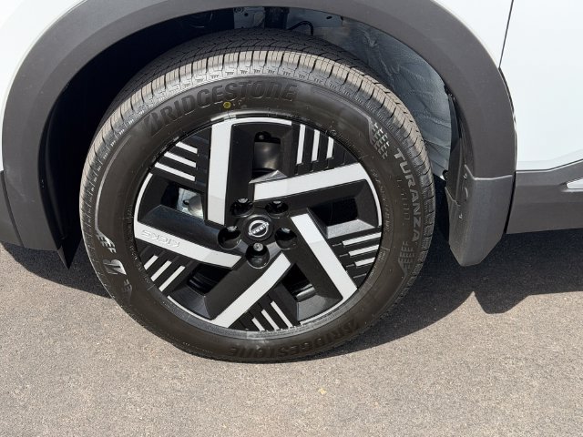 New 2027 Nissan Kicks SV FWD image 28