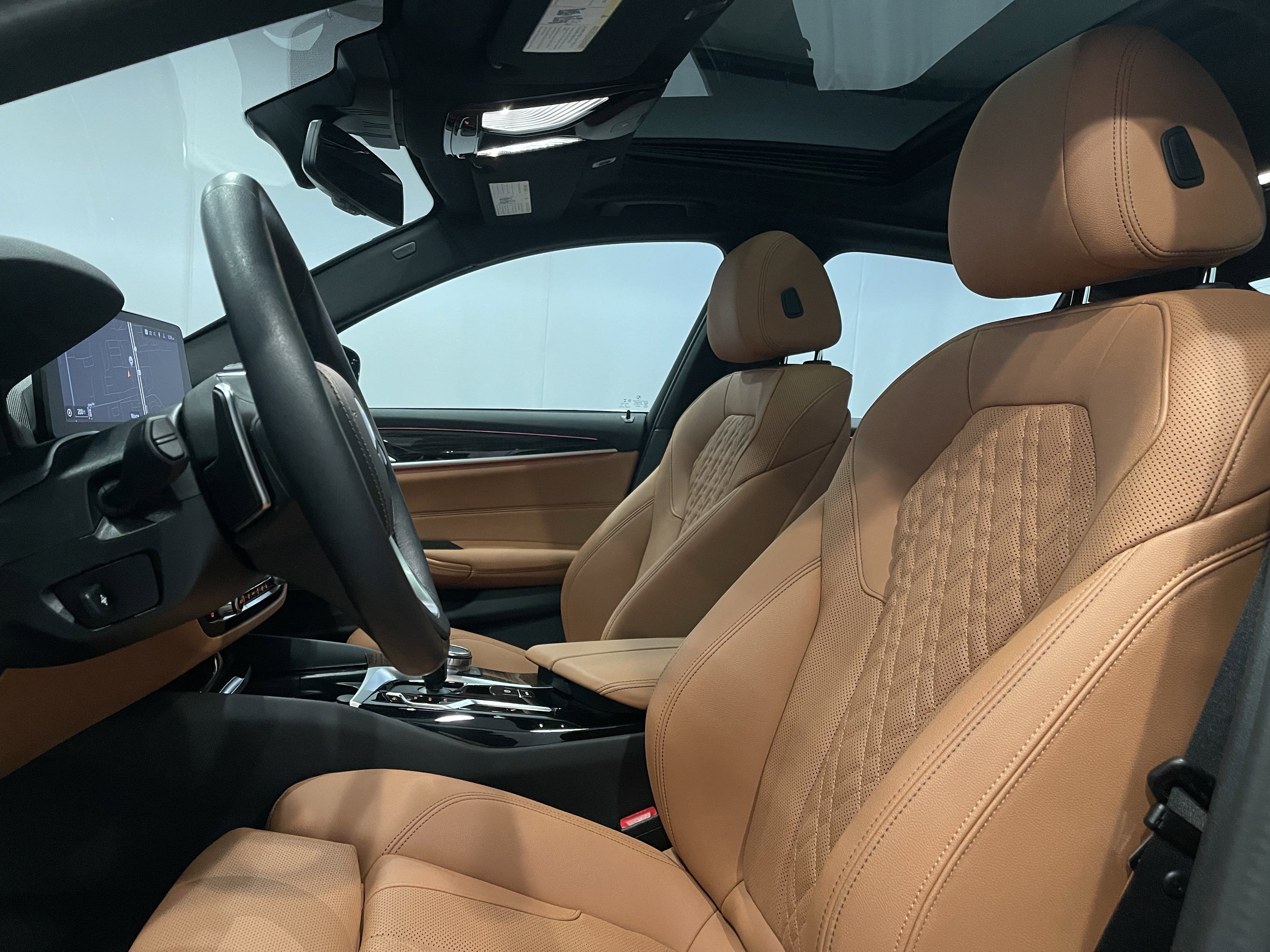 Certified 2023 BMW 540i xDrive w/ Premium Package image 14