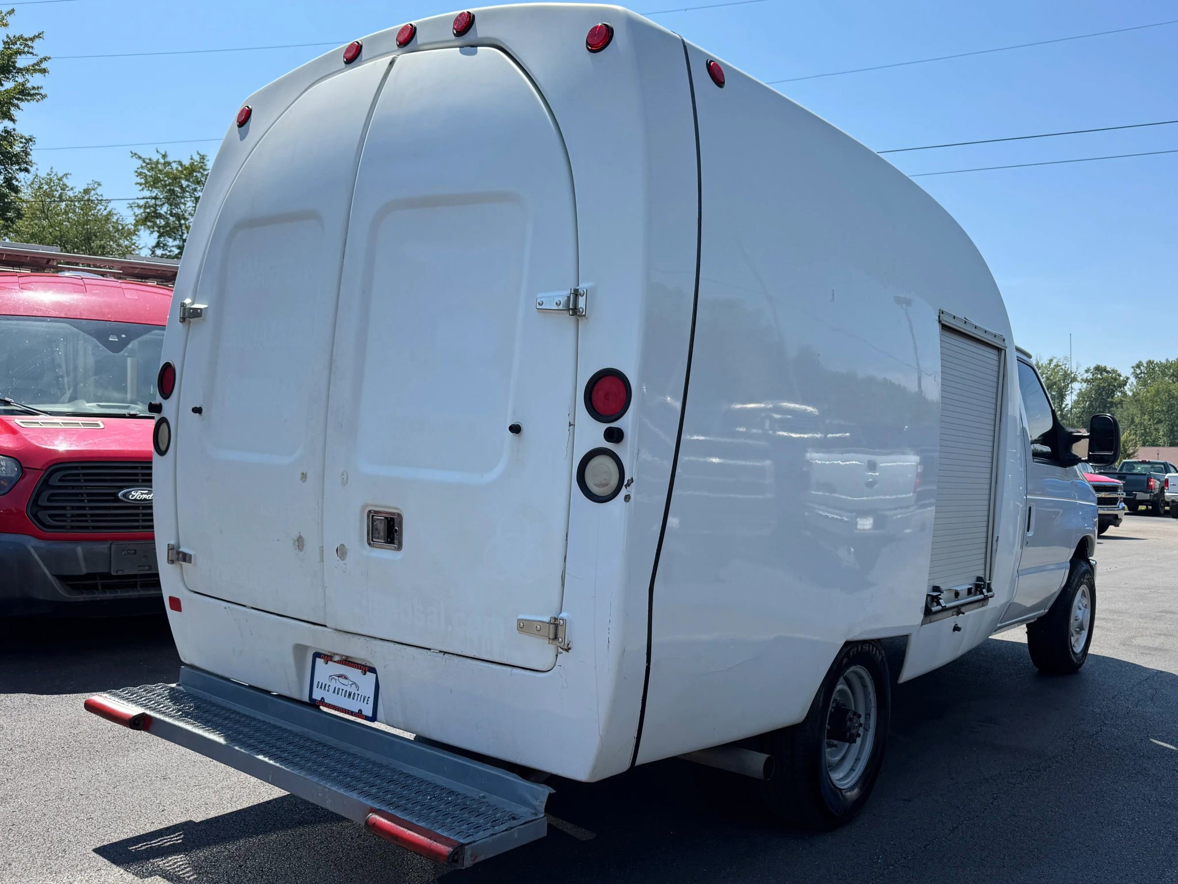 Used 2013 Ford E-350 and Econoline 350 Super Duty image 5