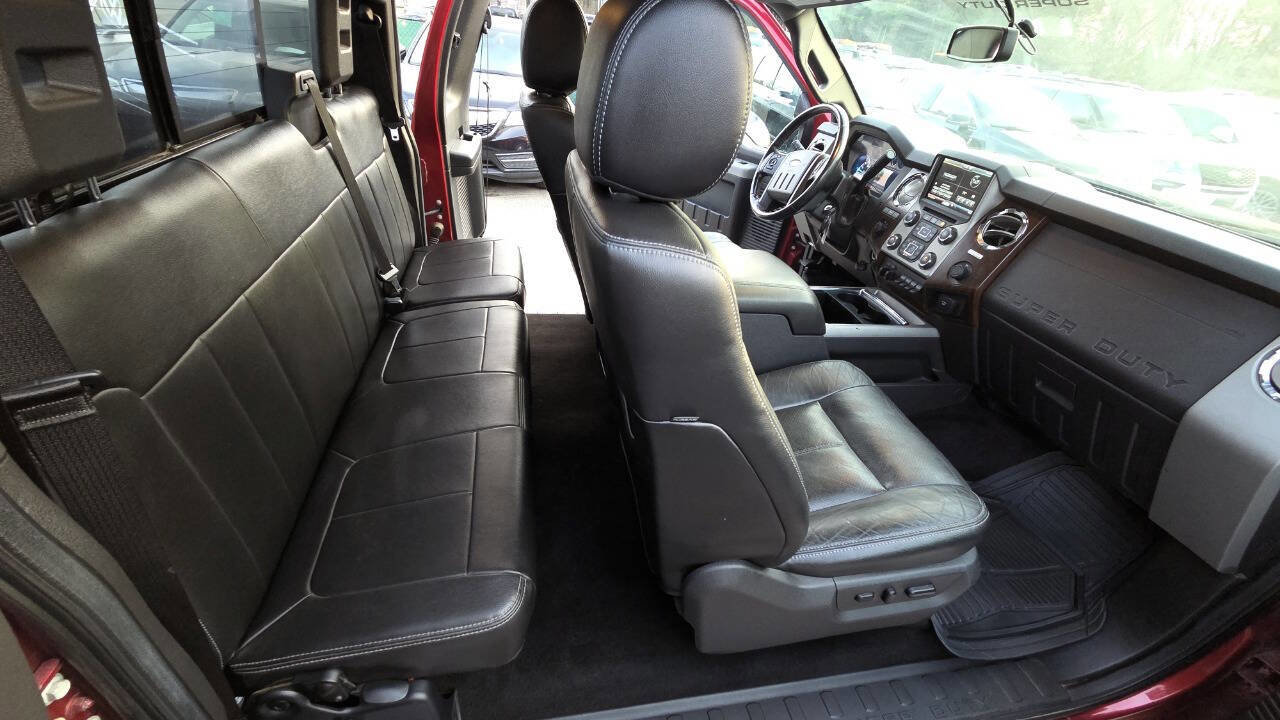 Used 2014 Ford F350 Lariat w/ Chrome Package image 38