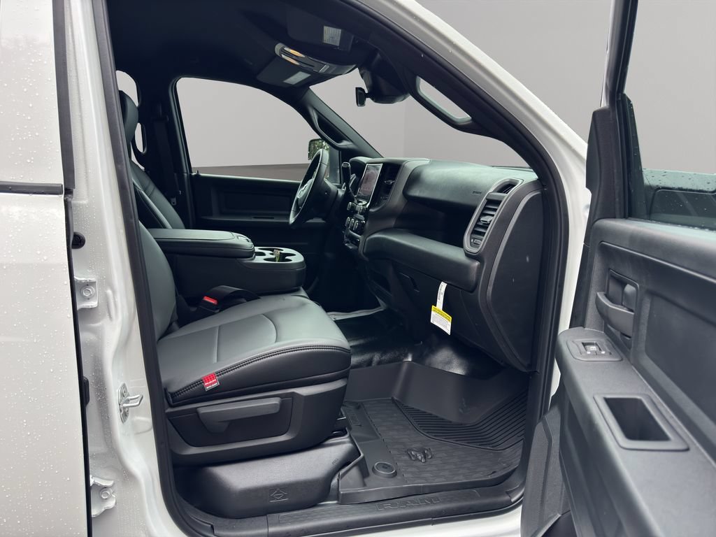 New 2026 RAM 3500 Tradesman w/ Chrome Appearance Group A AWD/4WD image 17