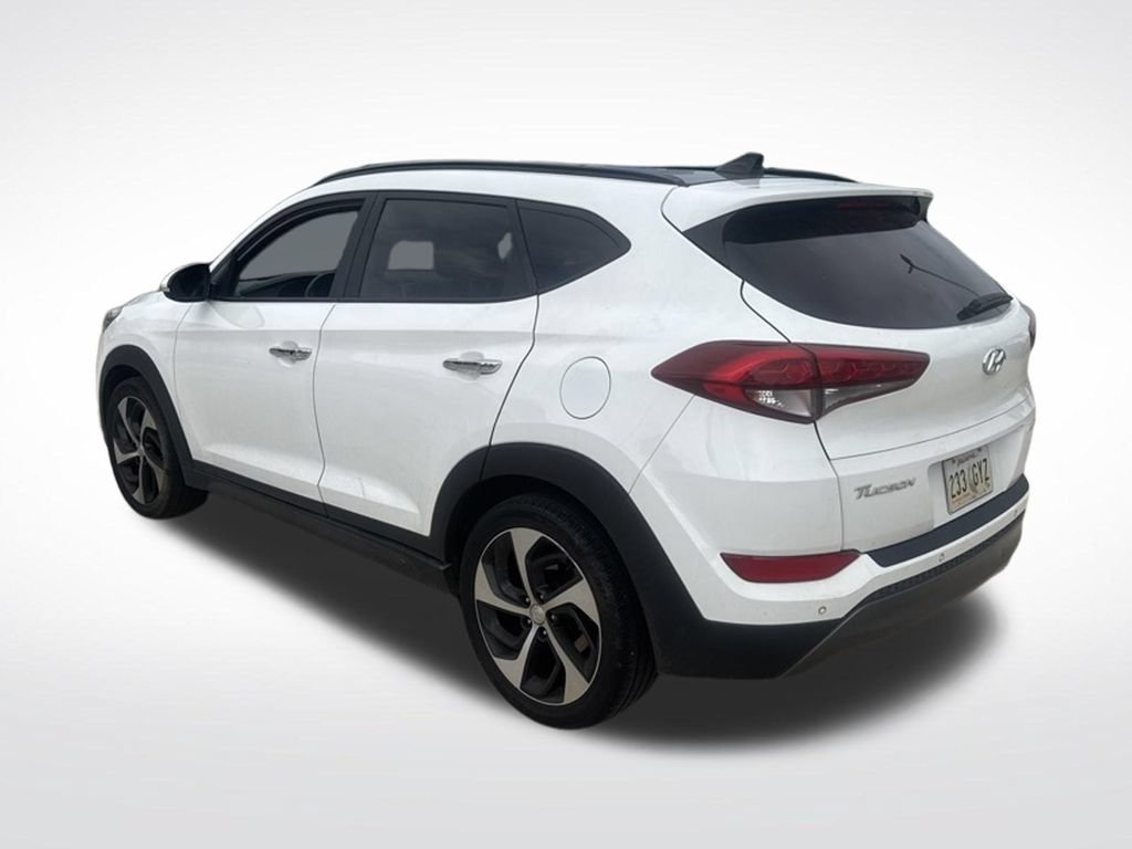 Used 2016 Hyundai Tucson Limited w/ Option Group 03 FWD image 10