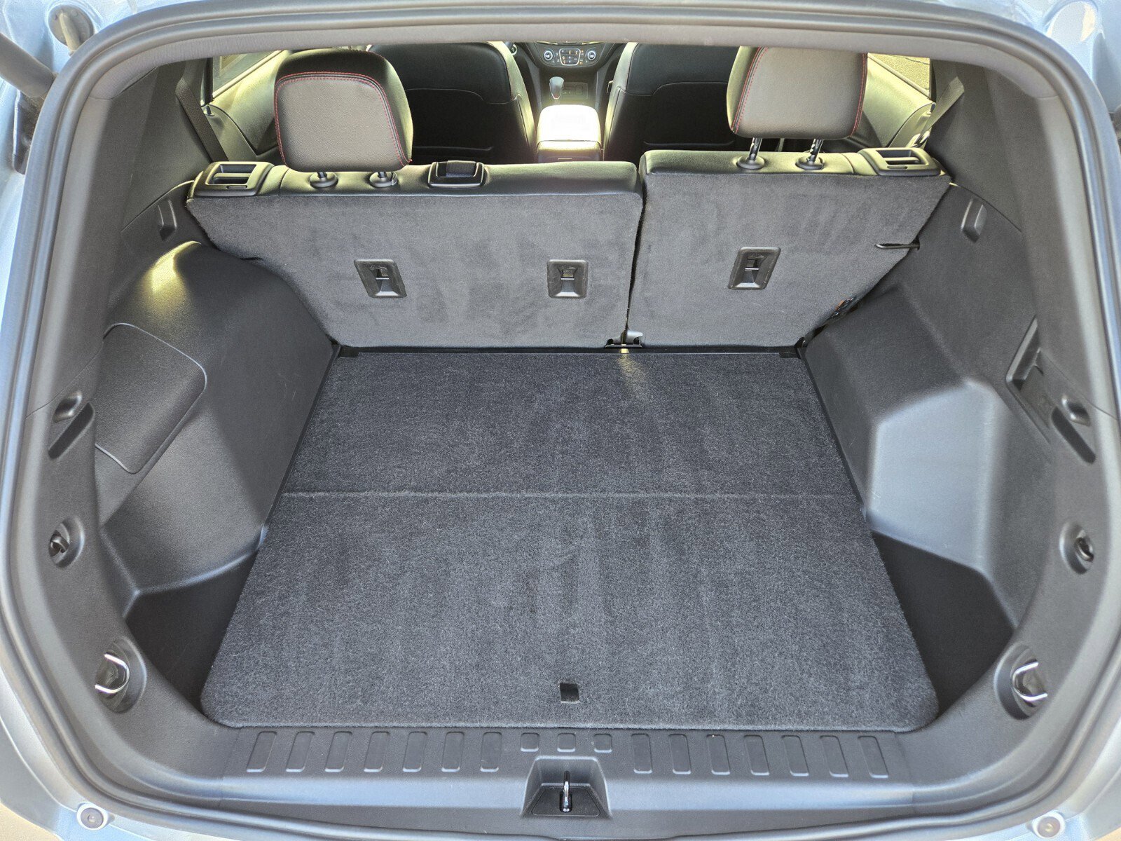 Used 2023 Chevrolet Equinox RS w/ RS Leather Package image 13