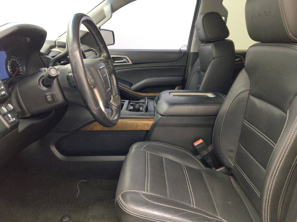 Used 2018 GMC Yukon XL Denali w/ Open Road Package RWD image 17
