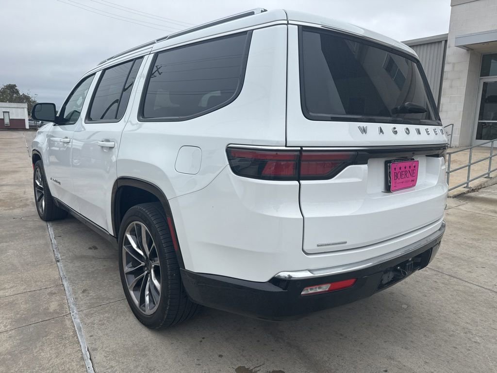 Used 2023 Jeep Wagoneer Series III w/ Premium Group I image 9