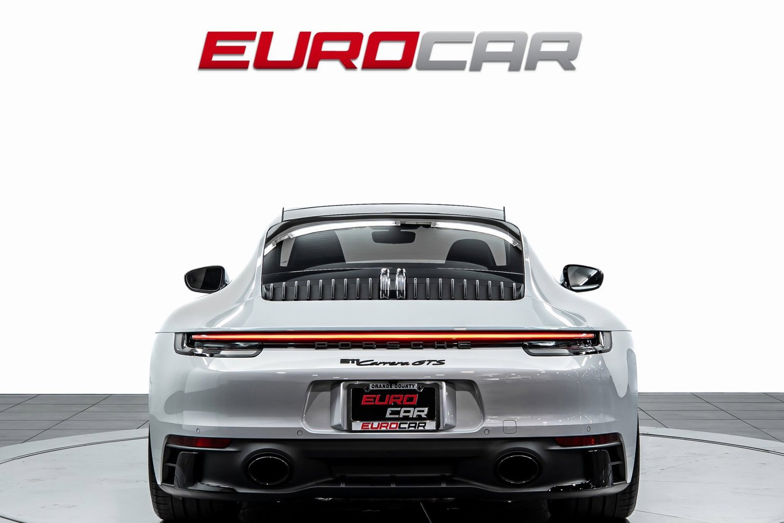 Used 2024 Porsche 911 Carrera GTS w/ Premium Package image 4