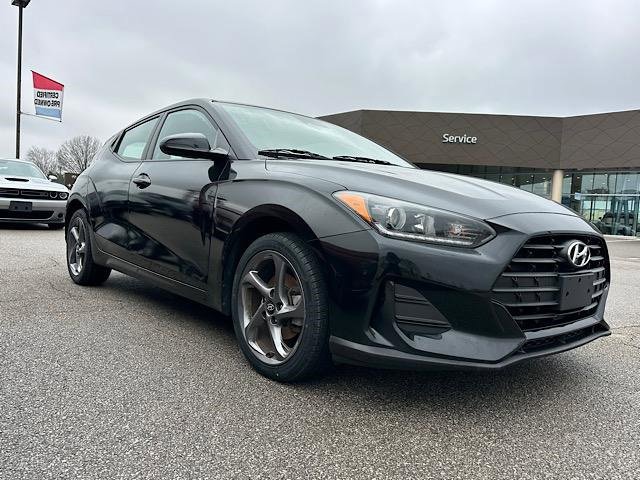 Used 2019 Hyundai Veloster 2.0 image 11