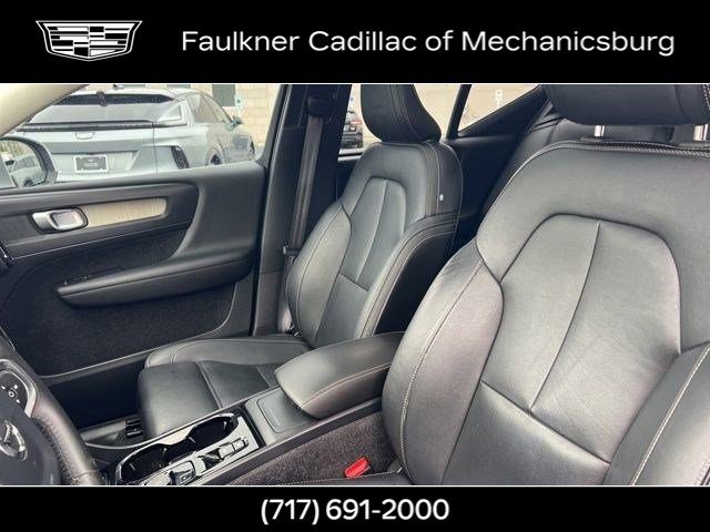 Used 2019 Volvo XC40 T5 Inscription AWD/4WD image 18