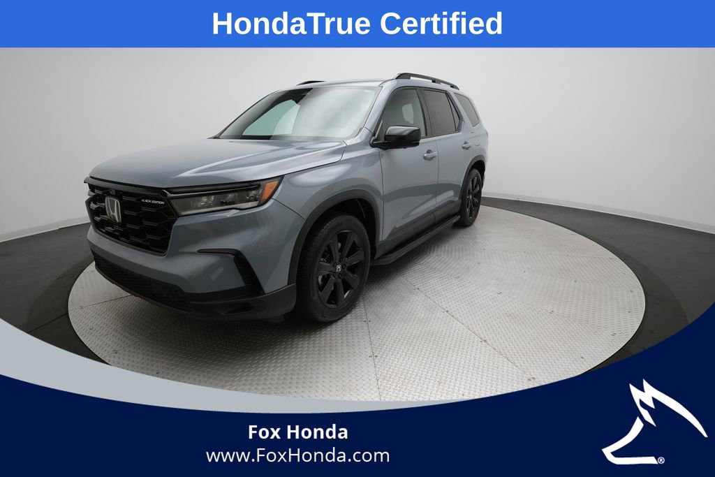 Certified 2025 Honda Pilot Black Edition image 1