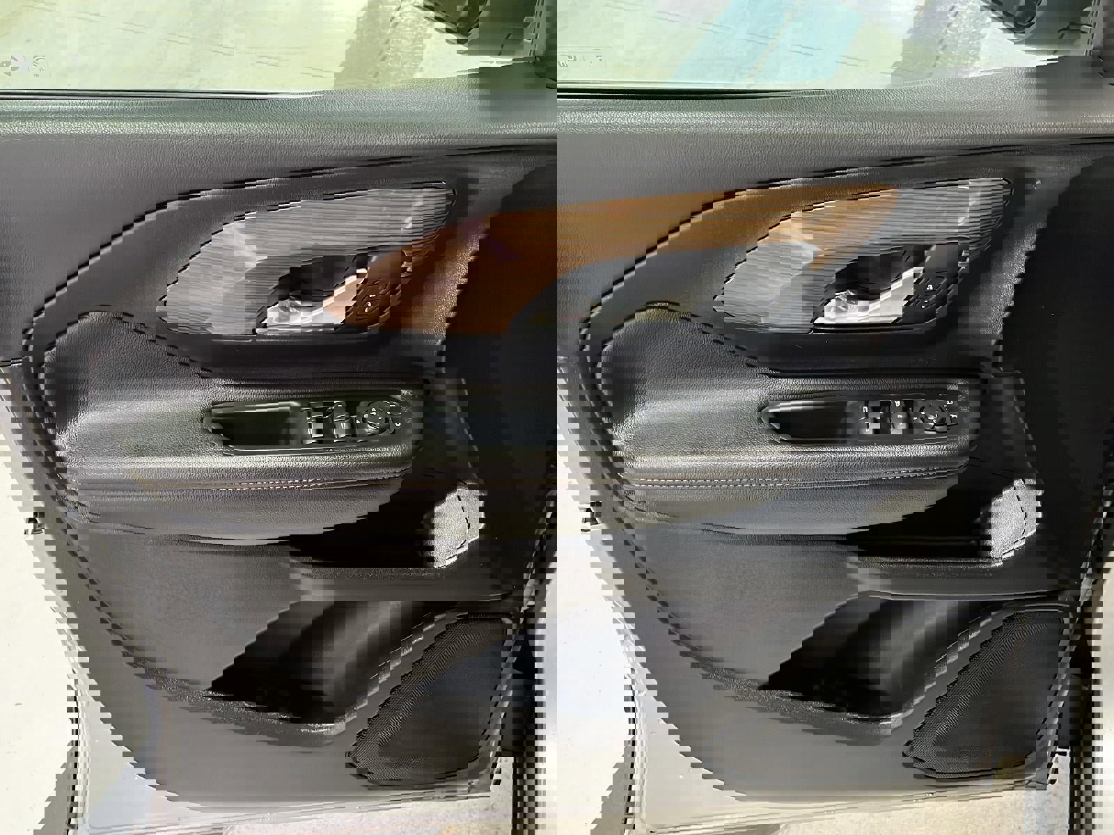 Used 2019 GMC Terrain SLE image 14